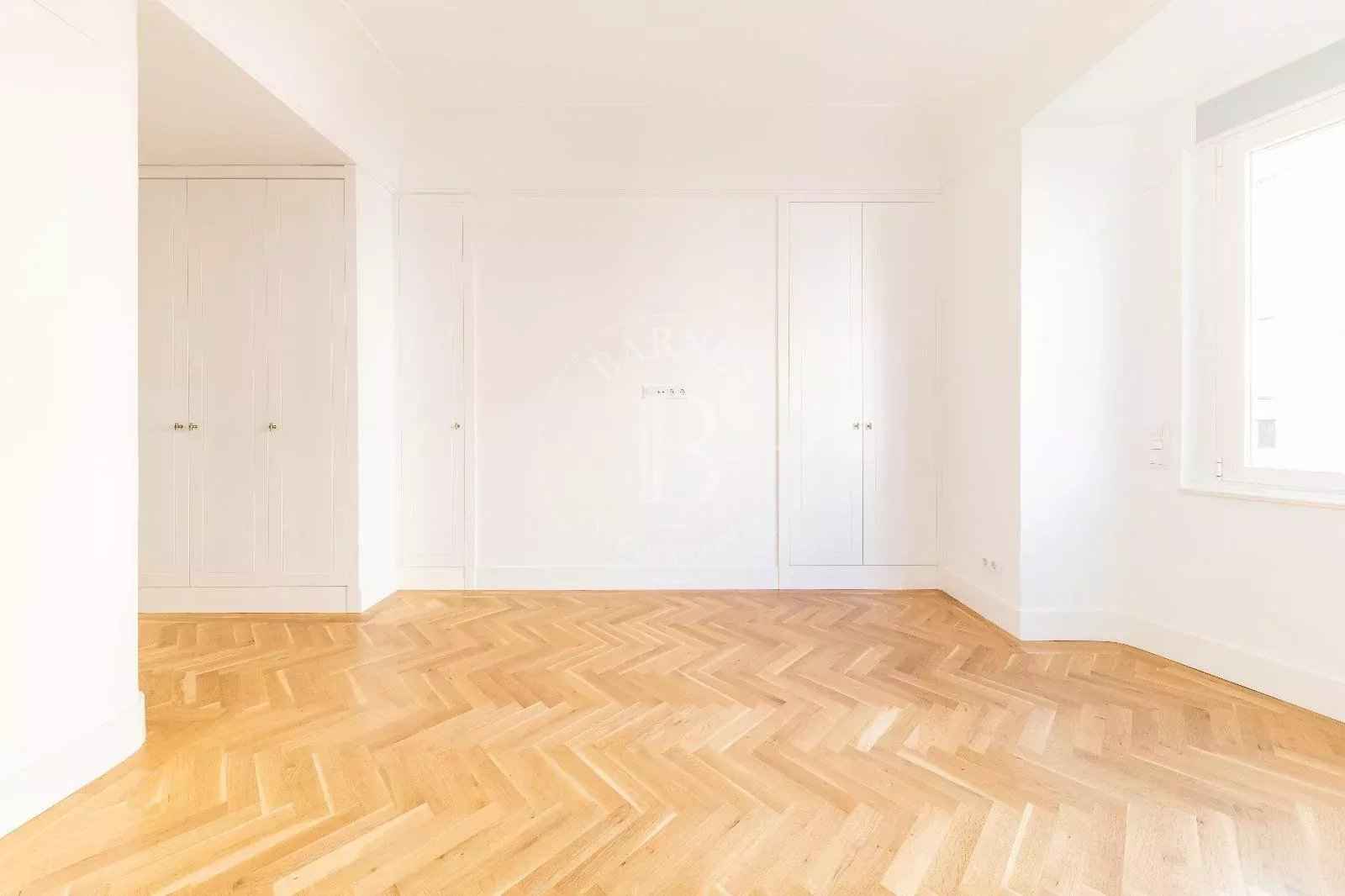 F13fb98a074eb0b2065e1cdfe5f75062 14c1492633 1600 original - Attribut alt par défaut.