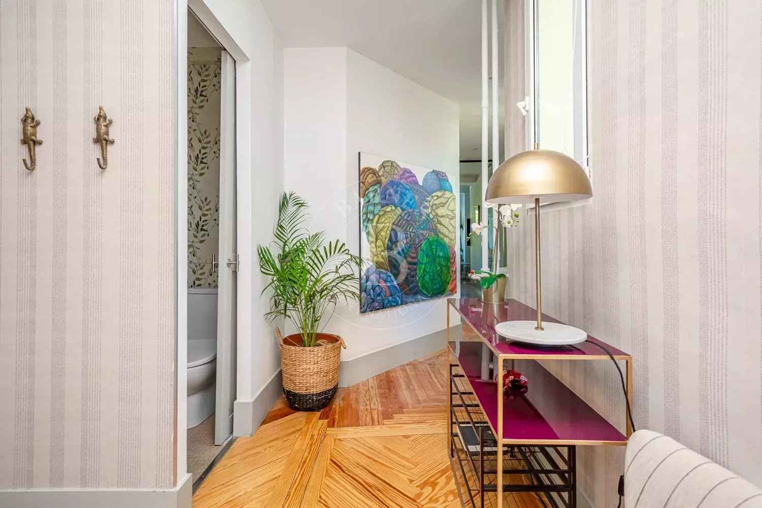 67318562a85e7715d72cfde6844224fc d34a628125 1500 original - Attribut alt par défaut.