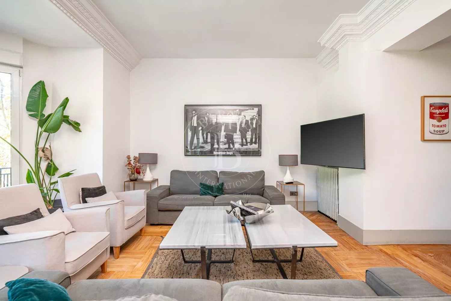 953cce9a95b57c936f51814ea8d968ec 421ad39478 1500 original - Attribut alt par défaut.