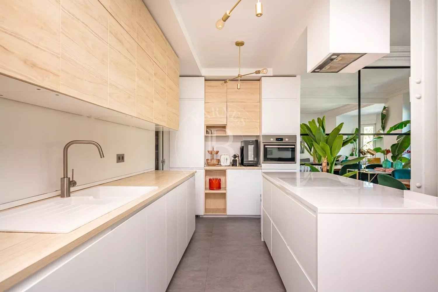 74fb279563fe91fedcf531bcb99a3dcb 0081dce0fb 1500 original - Attribut alt par défaut.