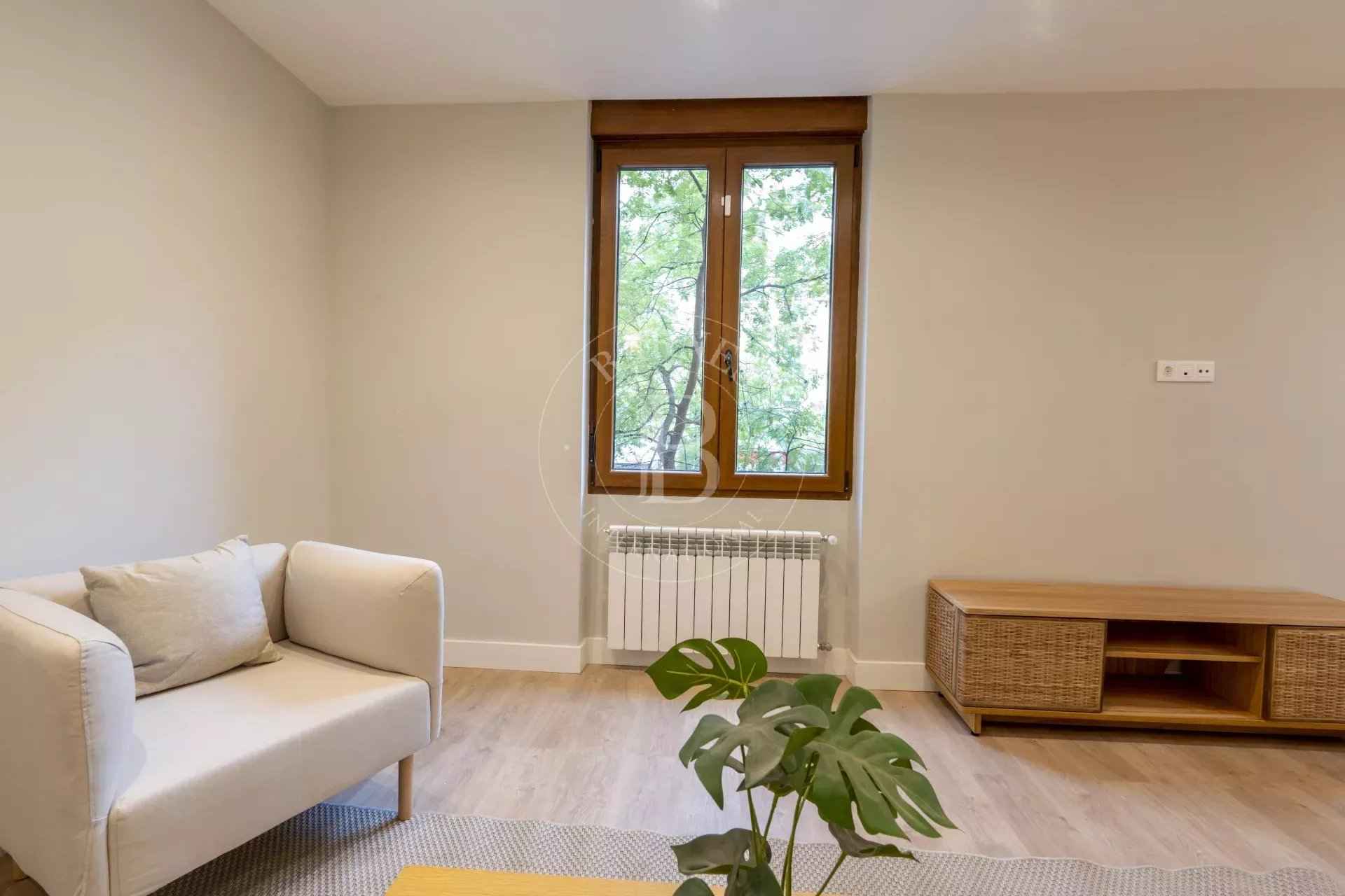 F87703f4a5a5a79015baf8954e301239 fea63a6939 1920 original - Attribut alt par défaut.