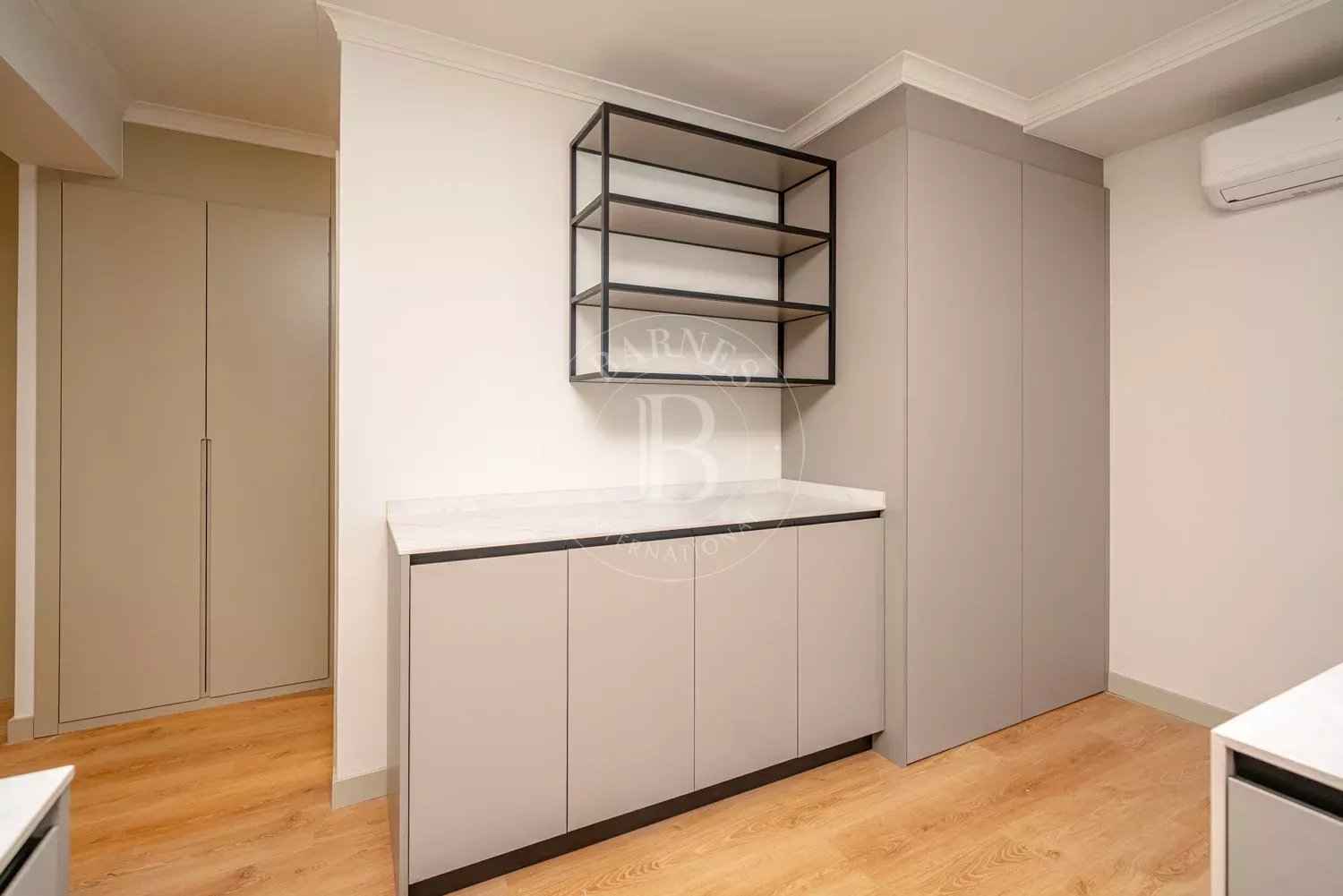 0e4e569efebfd40b69ac7de10d135a14 8397042098 1500 original - Attribut alt par défaut.