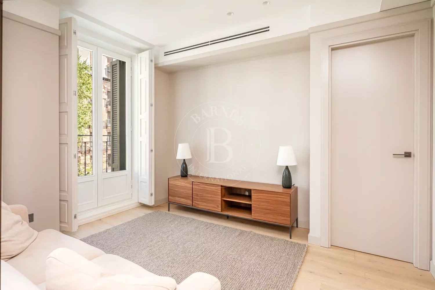 376ce0e1980f4866f926698043e348b0 04555aa8ac 1500 original - Attribut alt par défaut.