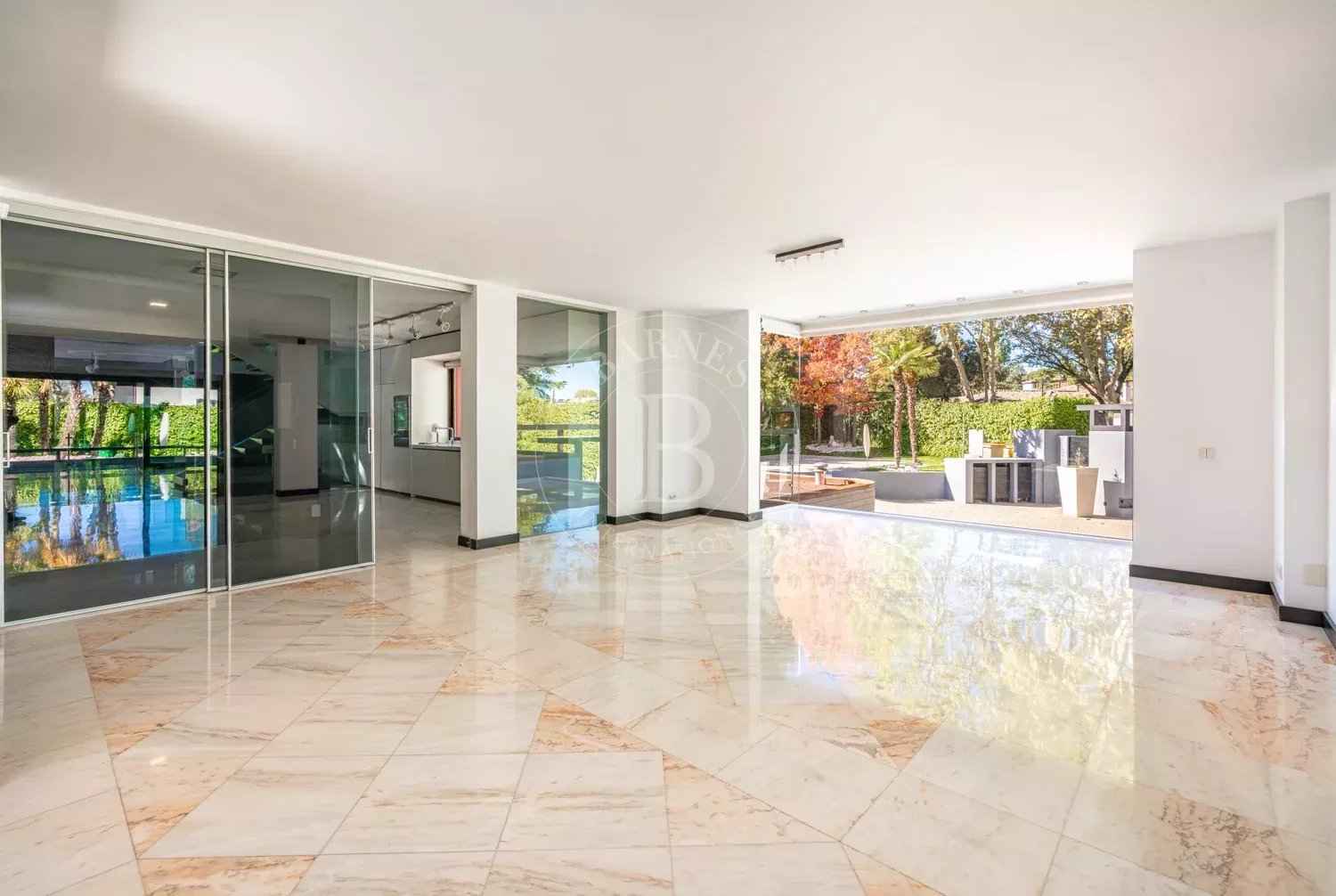 A1942e7e148d92843759db1e0f469efa 18f96f9529 1500 original - Attribut alt par défaut.