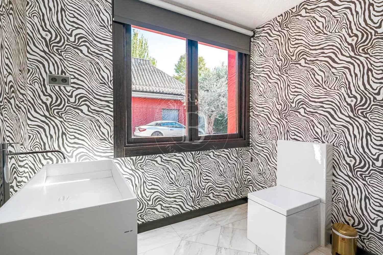 Ce31478a21ae0b0fa45361c9bb8b59a4 4c15bb52fb 1500 original - Attribut alt par défaut.