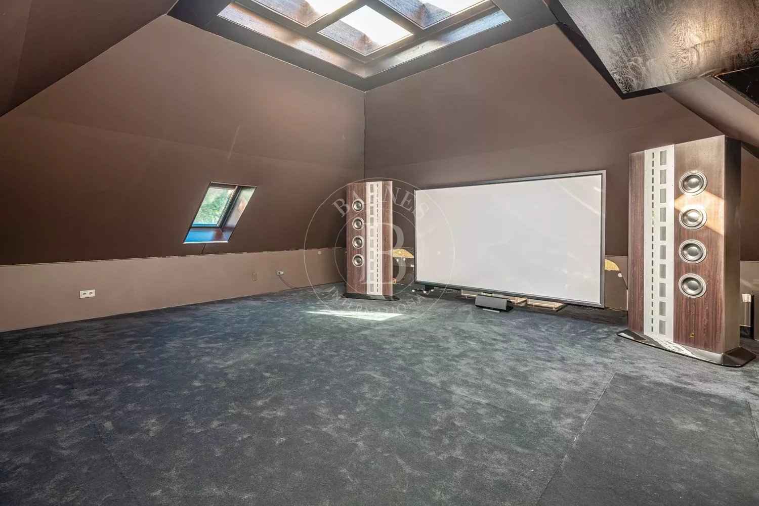 C0759ff465fce008a16eee46fad61f4c 978816dd74 1500 original - Attribut alt par défaut.