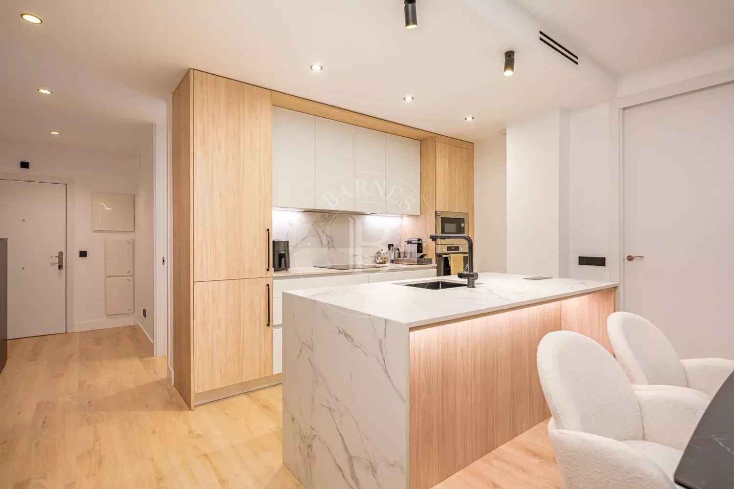 333399f557cbebf7fbf86cd20009971e f072f83ee9 1500 original - Attribut alt par défaut.