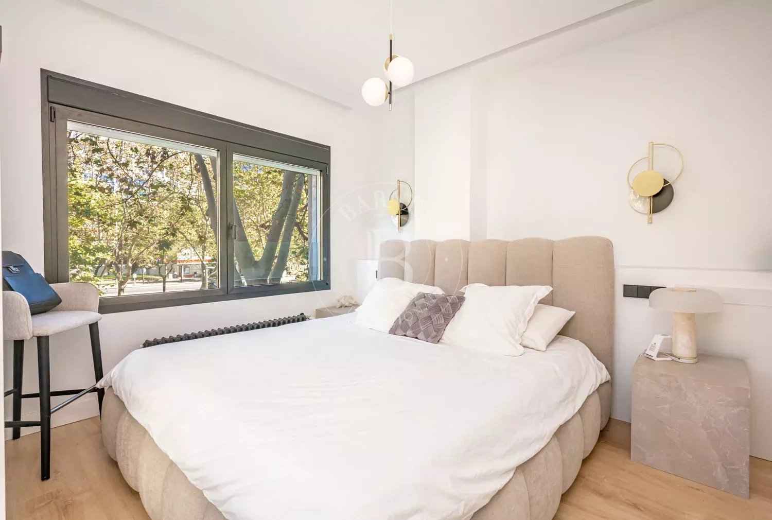 3d8a1de59977add7c02e0d93095d9748 645b4430d5 1500 original - Attribut alt par défaut.