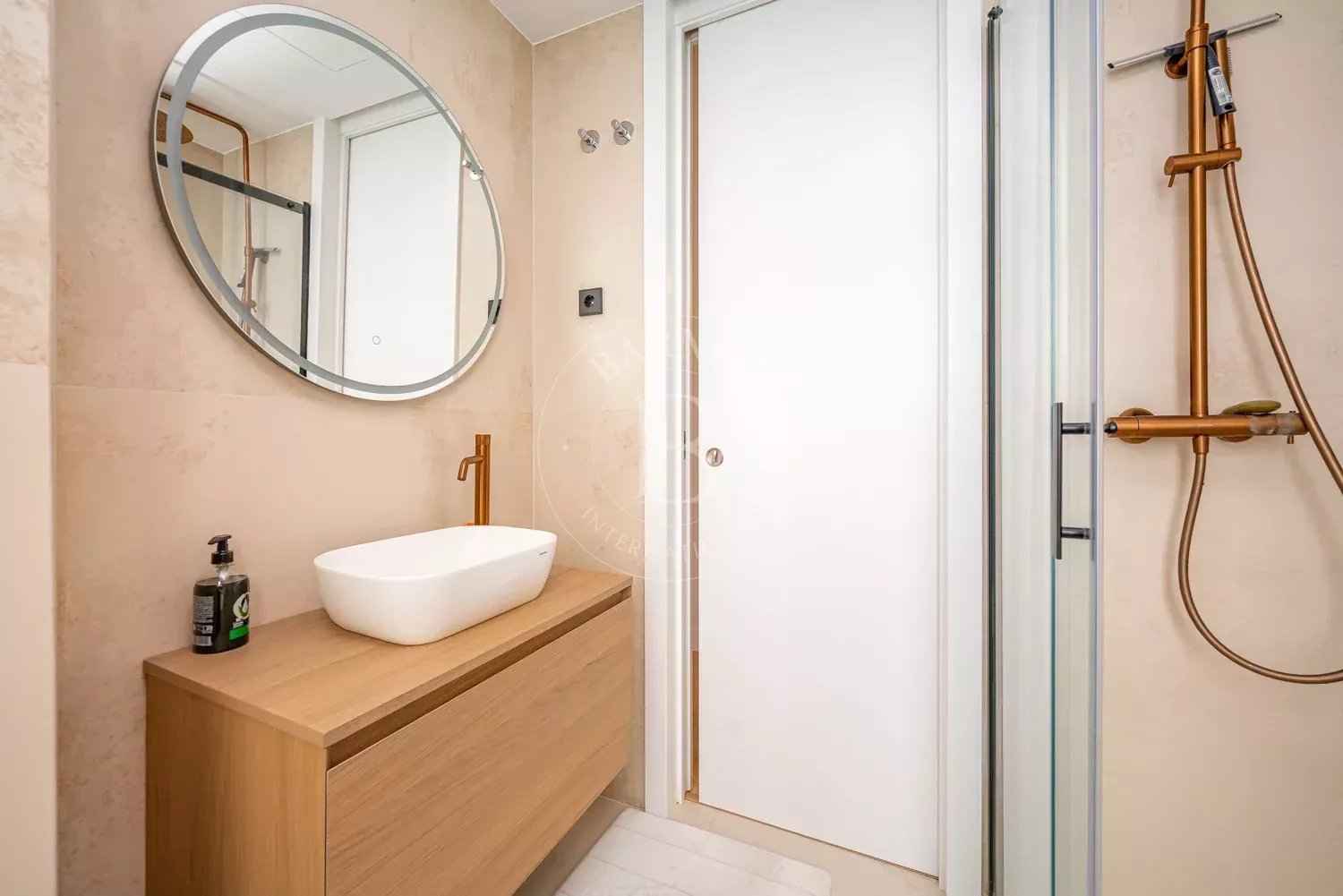 Eba761a92dc8fff90c09e7f4ac977811 ff0d0242eb 1500 original - Attribut alt par défaut.