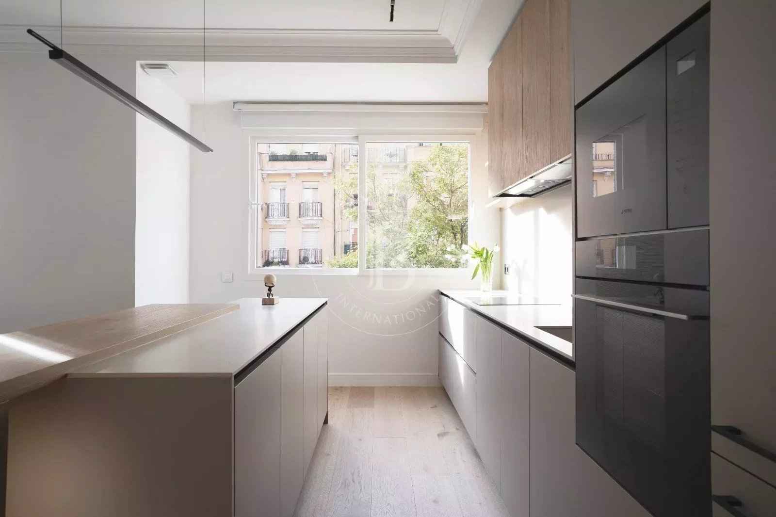 7c9050b66dfa1704857f486a92ee18e9 84bb6e58e5 1600 original - Translation missing: en.helpers.application.image_tag.default_alt