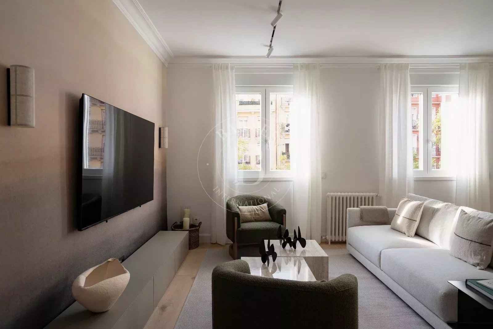 C81d9652874ef24ec699e5a2e69d380f 91d0e5b405 1600 original - Translation missing: en.helpers.application.image_tag.default_alt