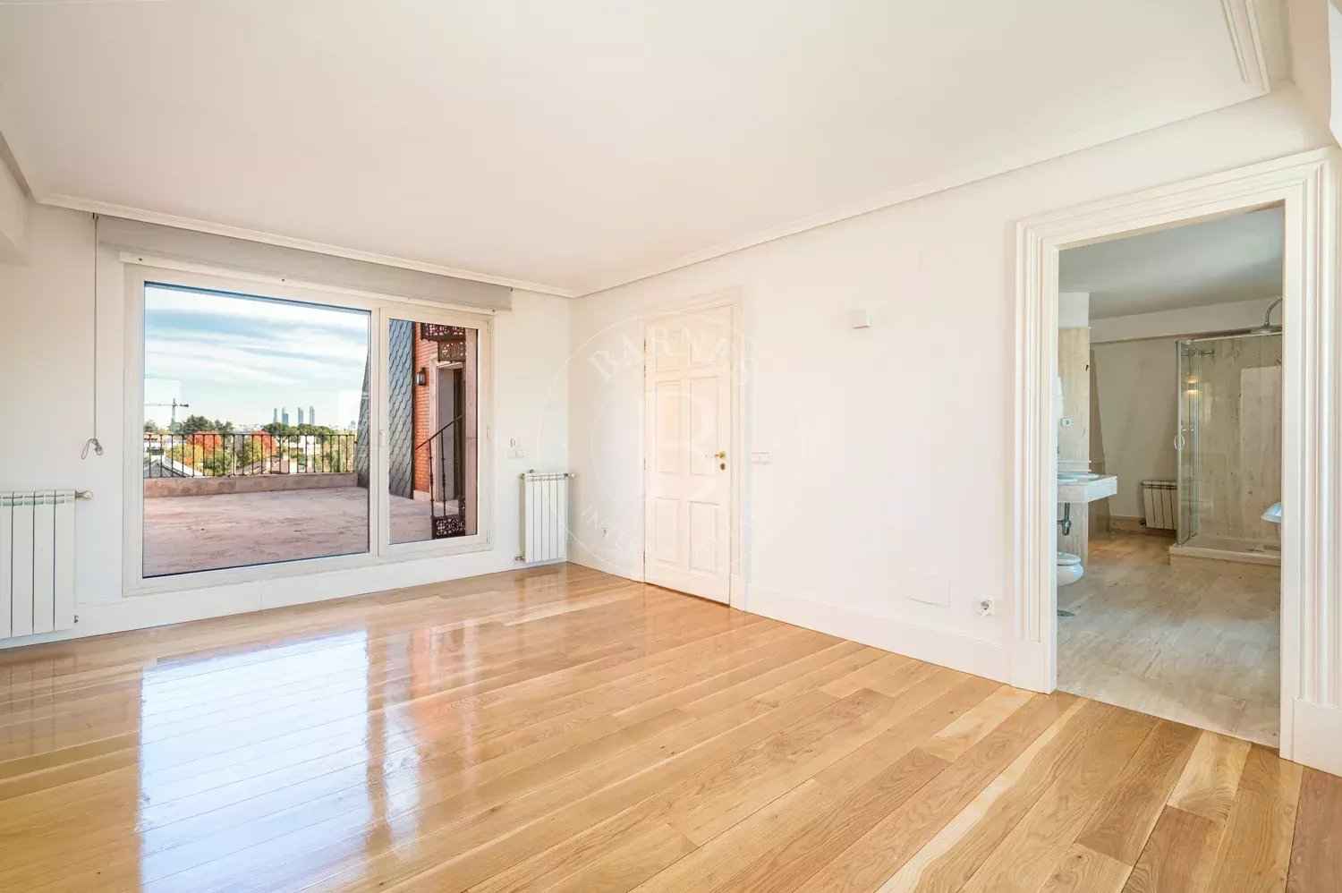 227569b516db0b966fdb653f6000e99b 0d5489f8f6 1500 original - Translation missing: en.helpers.application.image_tag.default_alt