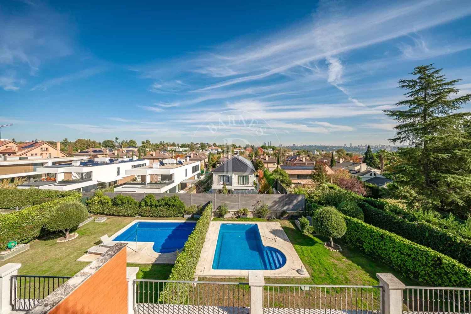 F4e7ad2ab7bfb78aeb30fa45b222d346 bd45b63415 1500 original - Translation missing: en.helpers.application.image_tag.default_alt