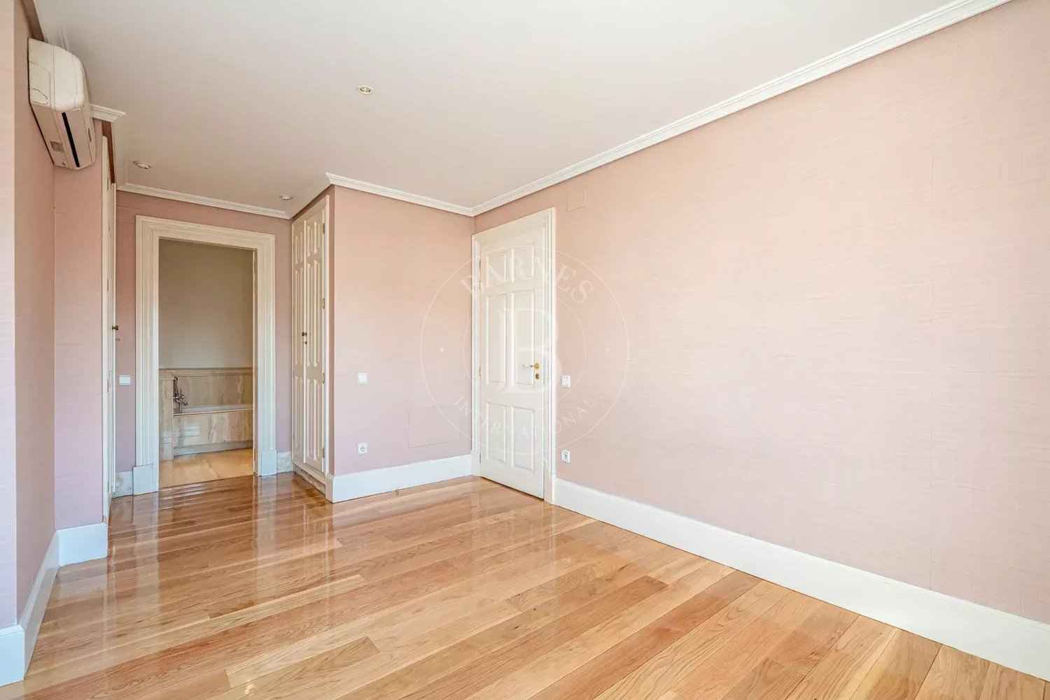 Ab68289e8d801b713451bfaf35980e8d 97c8c9ad36 1500 original - Translation missing: en.helpers.application.image_tag.default_alt