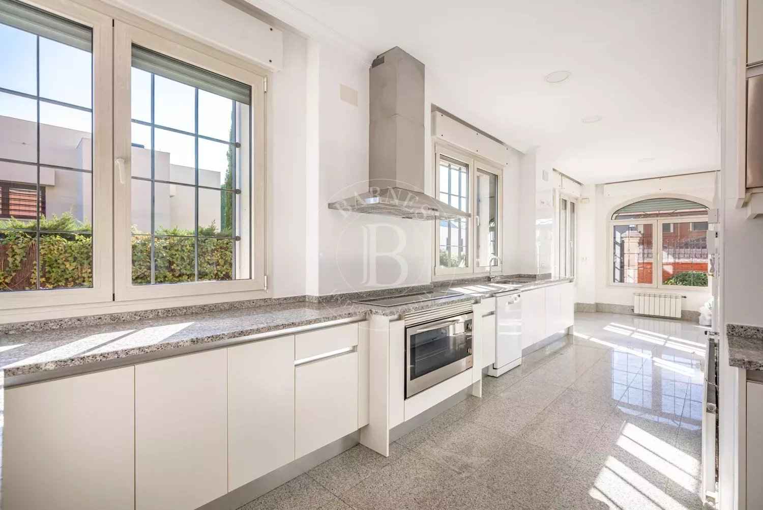 3205b851cbe01d9618c29c16a489cb7f 1ebb718304 1500 original - Translation missing: en.helpers.application.image_tag.default_alt