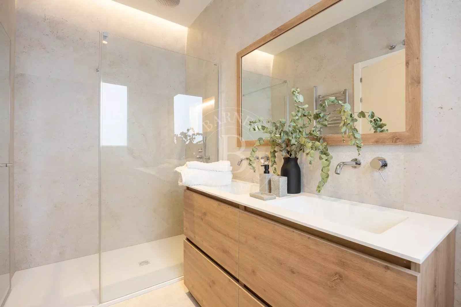 F36471c299e182f1cd3e7043b287b799 9adf380bf9 1600 original - Attribut alt par défaut.