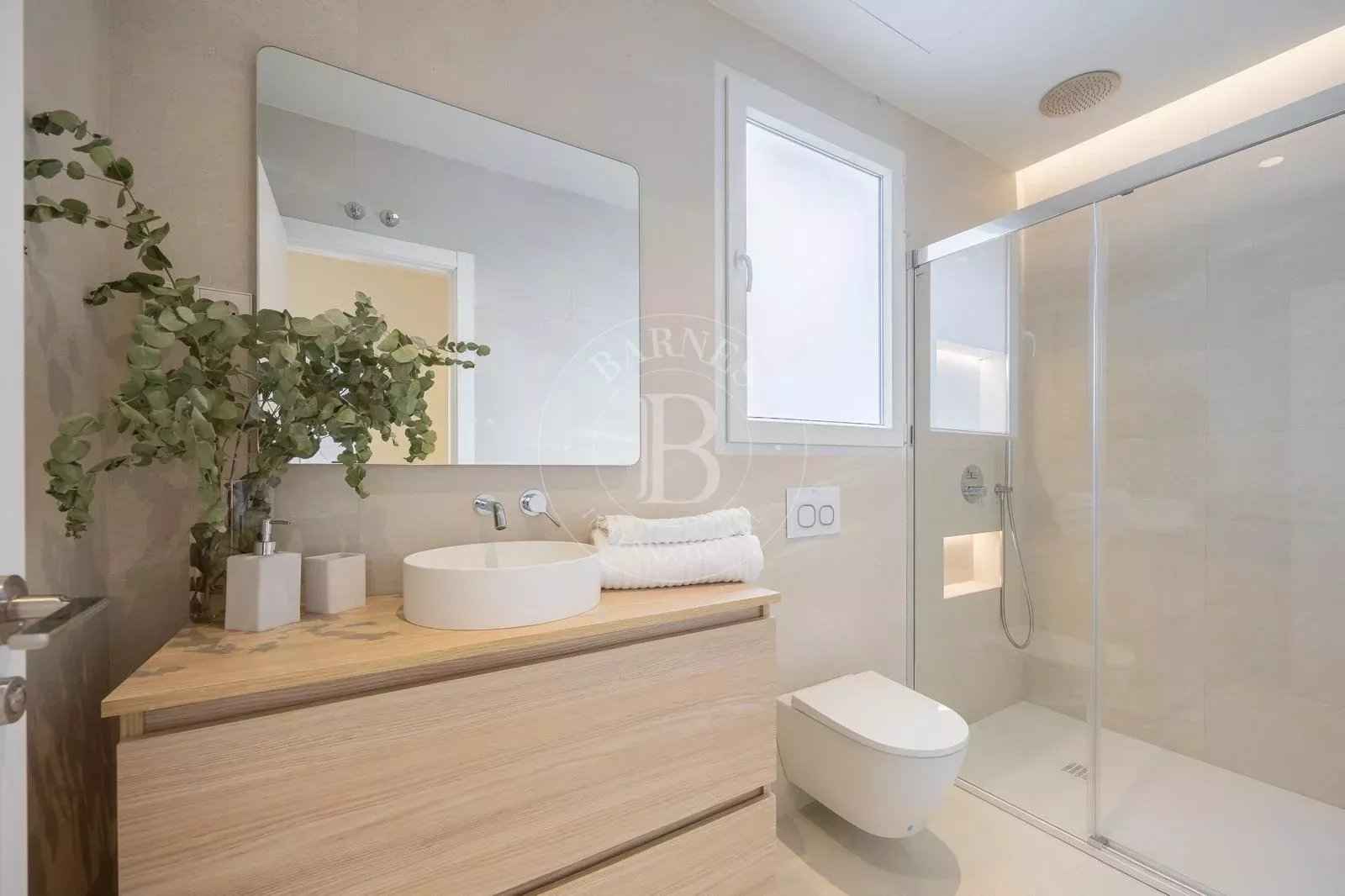 09222bcb2e05007442b89bc24887f831 08c87b8e59 1600 original - Attribut alt par défaut.