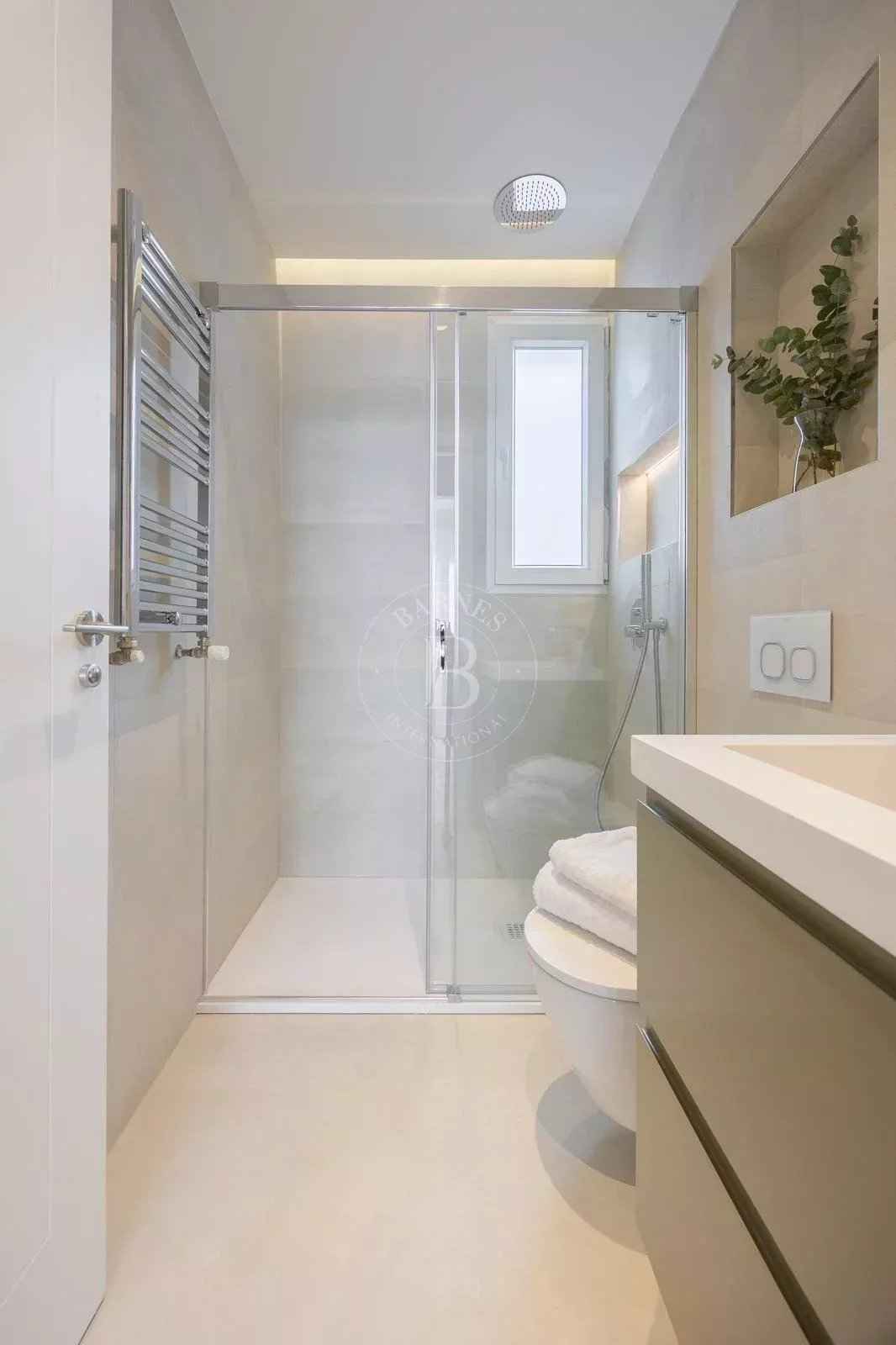 4f607ebfb49792c1c4462d1387d86dbd 0f6a3fde19 1600 original - Attribut alt par défaut.