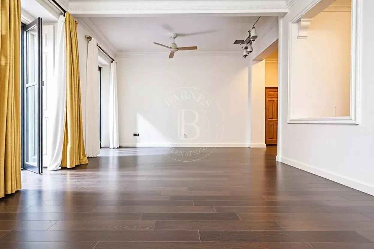 5ec5f5a582ce7d0e890ffed997205646 151c4b7388 1248 original - Attribut alt par défaut.