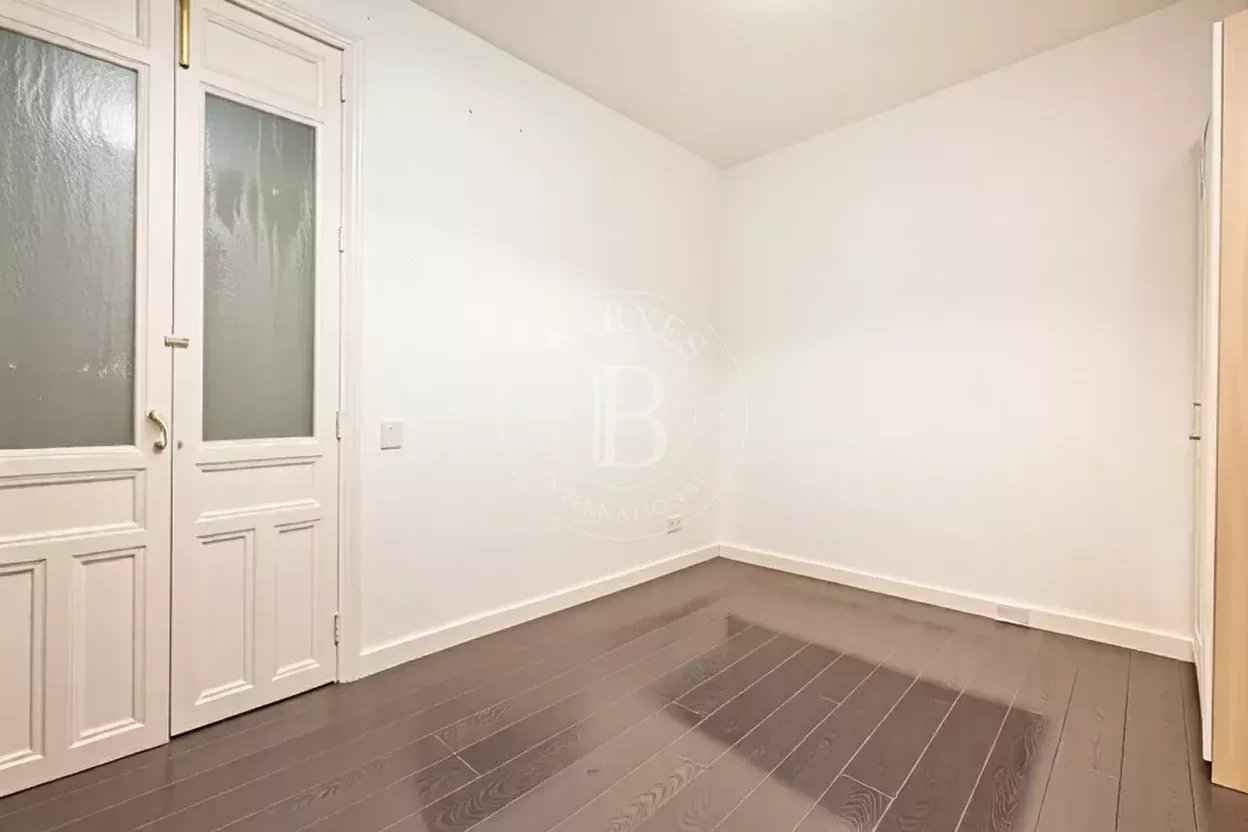 8442e7dbbed2389932d4151761134cac 535c00ef12 1248 original - Attribut alt par défaut.