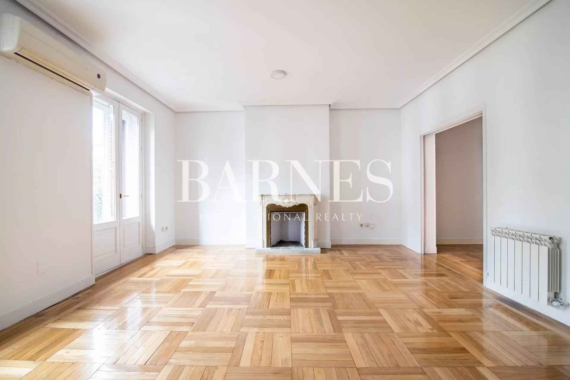 377d5cf2088cd9fc6ce0bbd6e63b0a75 d875e7c118 1920 original - Attribut alt par défaut.