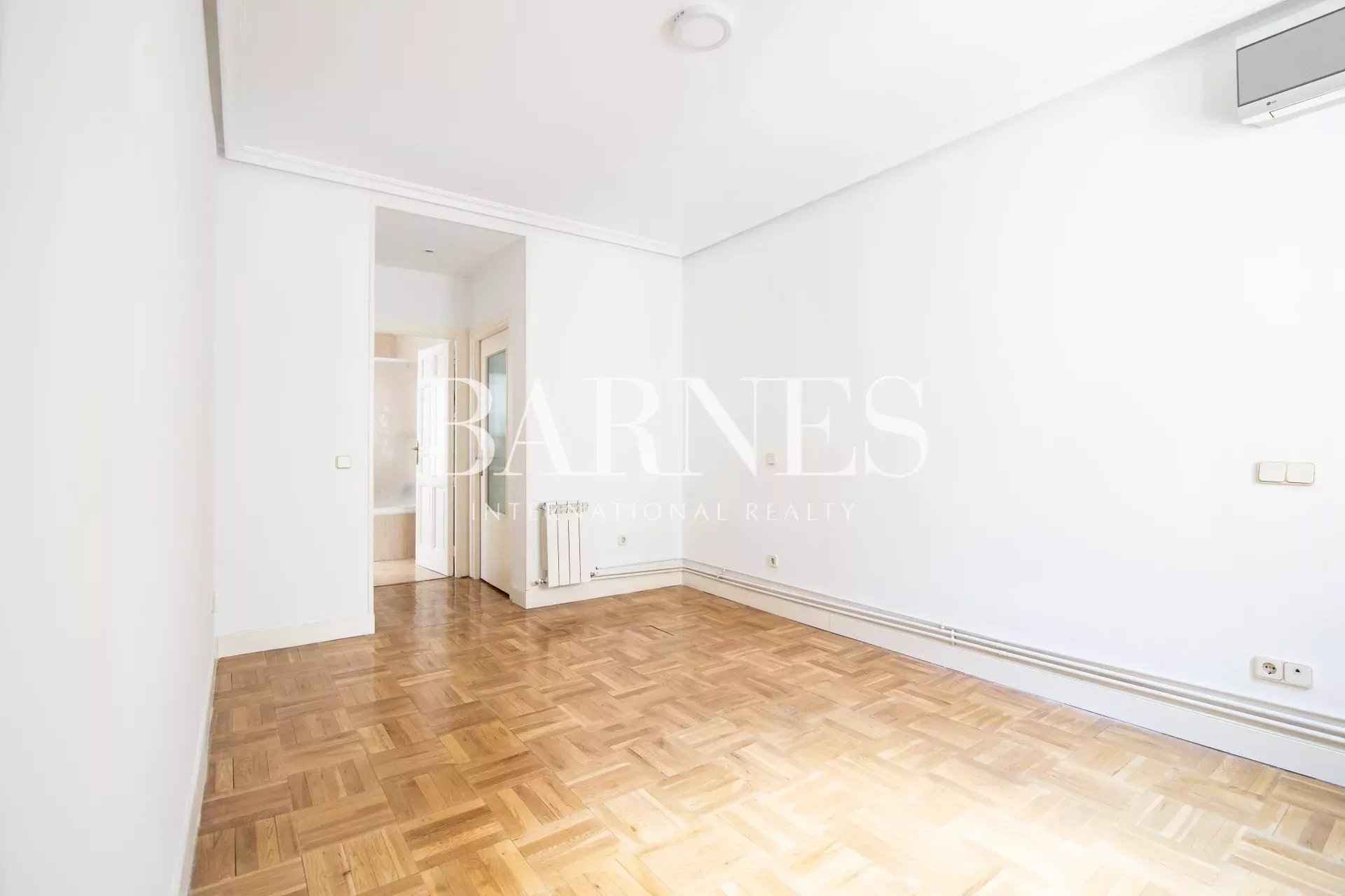 274d94cee40562d950d3ec350ead87c5 87269d7747 1920 original - Attribut alt par défaut.