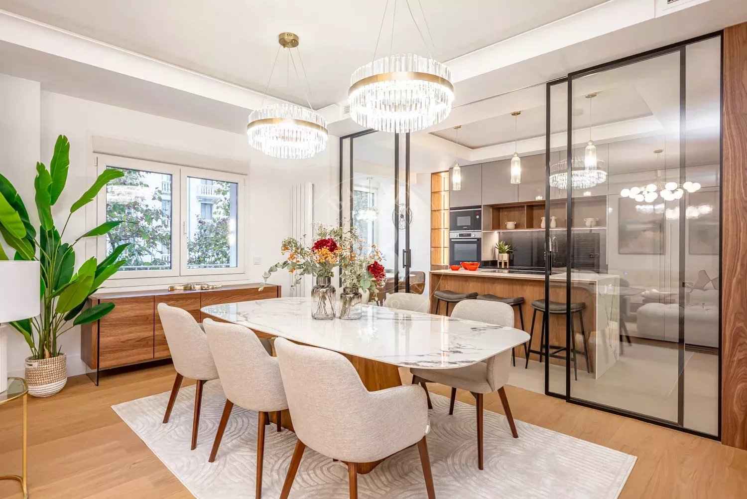 F905c91b6218fd0493a85799fb5ebcdb b4bf745b8a 1500 original - Attribut alt par défaut.