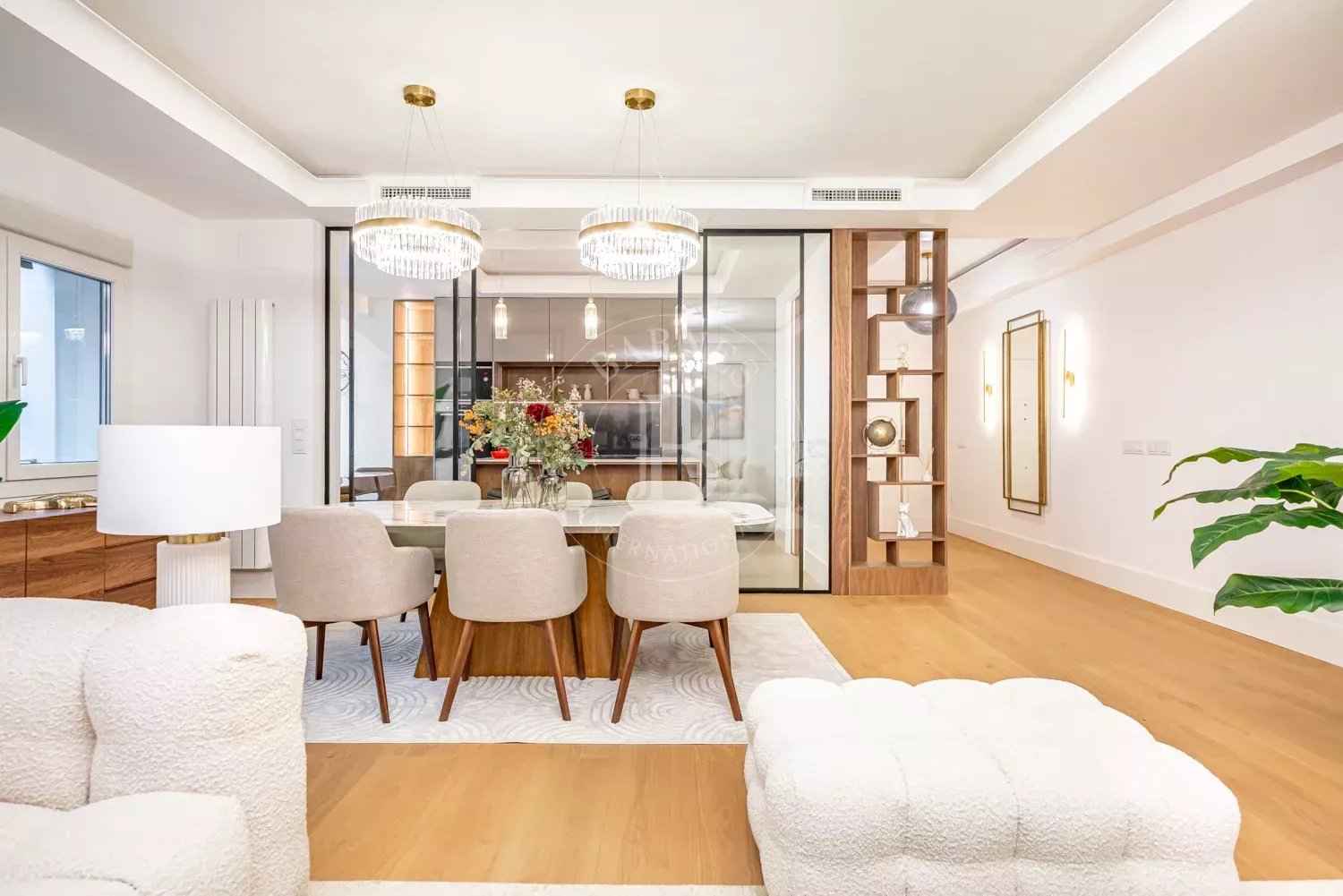 Ad14d21ef8fedb24b1784bcb88af0bee cea53aaa7c 1500 original - Attribut alt par défaut.