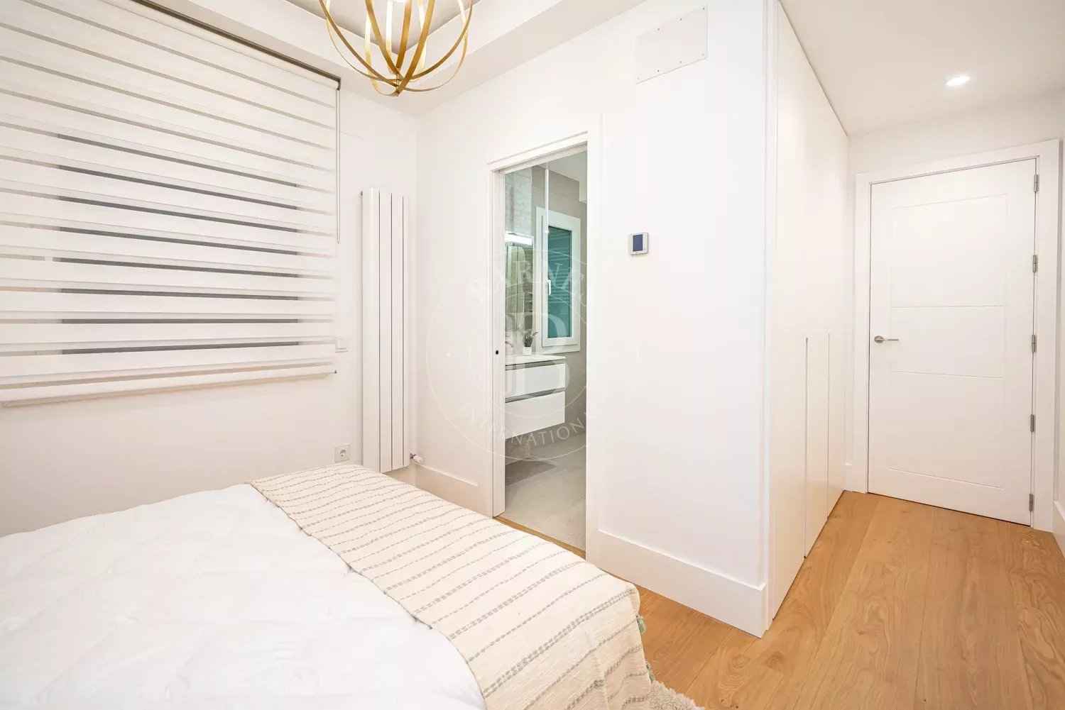 7d25e23ef22669eb7fe23f0470e65af5 2413b1607d 1500 original - Attribut alt par défaut.