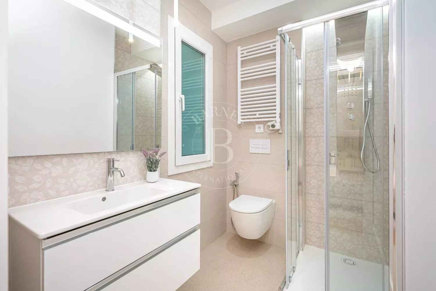 374b294526b75feb5f64bb6914821f34 a2cbc1f3a0 1500 original - Attribut alt par défaut.