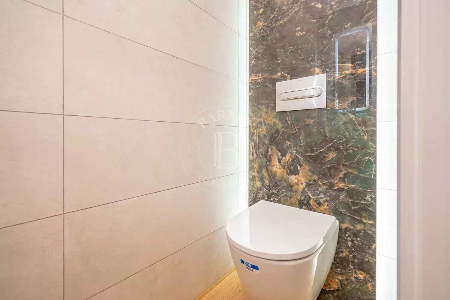 B9943913b860bfcac6dedb65d3bbc561 b5acb53bc2 1500 original - Attribut alt par défaut.