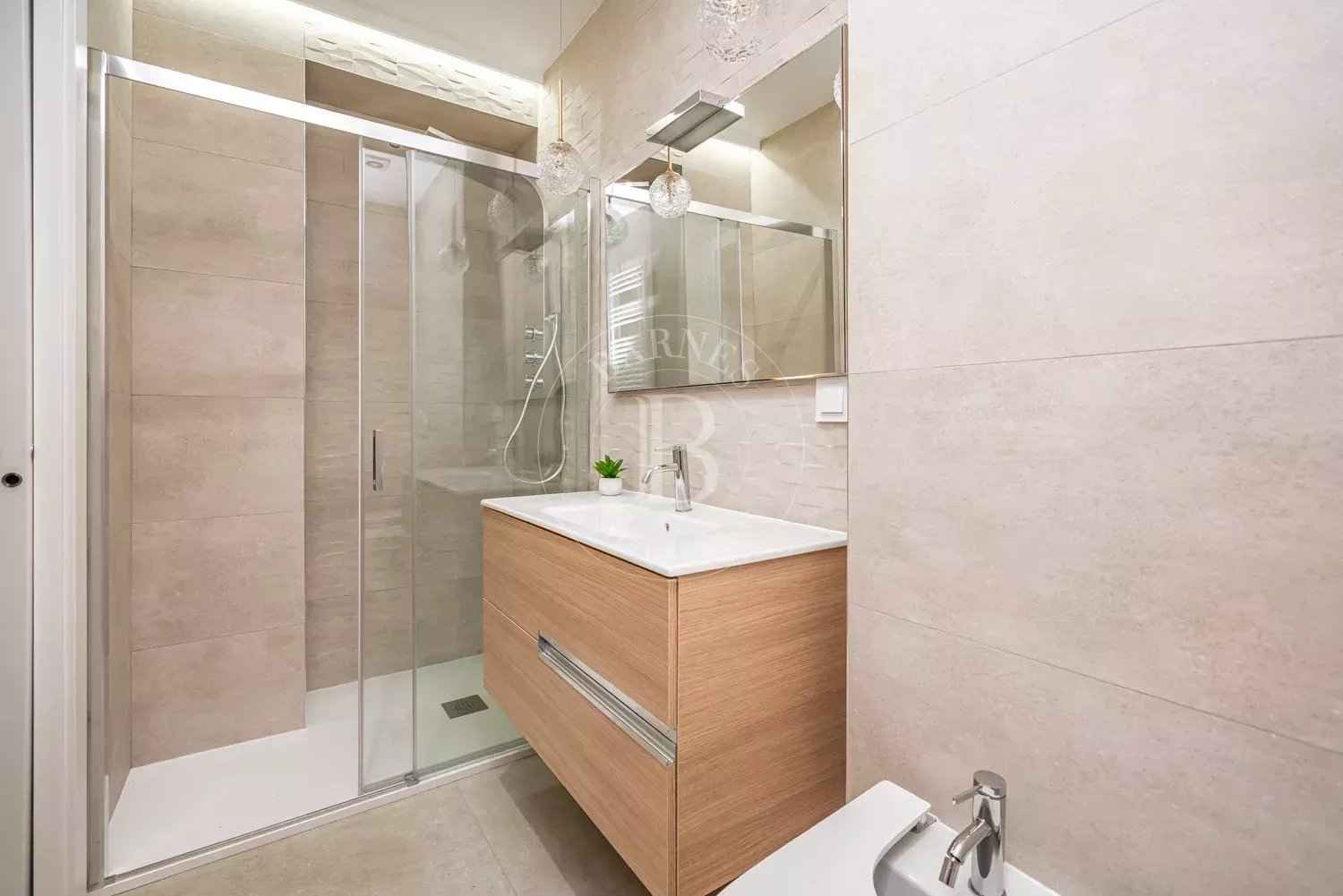 E983b17b4f3c8f65af1726ab3da15941 2c0b2aaea3 1500 original - Attribut alt par défaut.