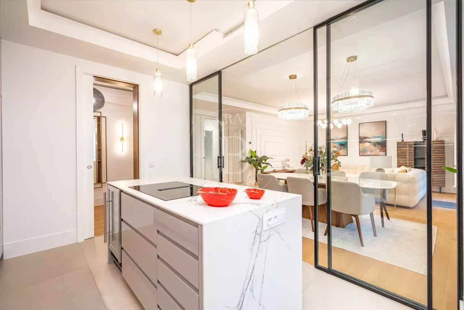 1cfbe13b730bc5db5e9bf9d2210007bb 069e478590 1500 original - Attribut alt par défaut.