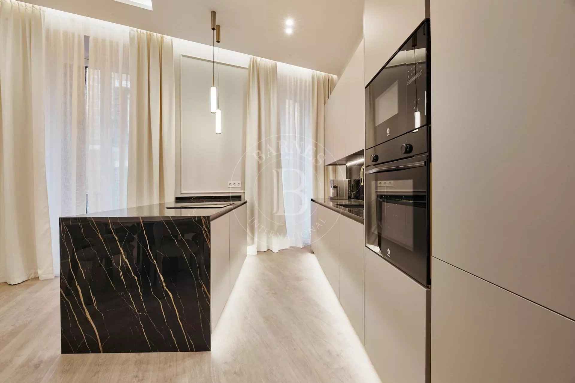 816402d703111c6779908fdac93eea6d c15bb4371e 1920 original - Attribut alt par défaut.