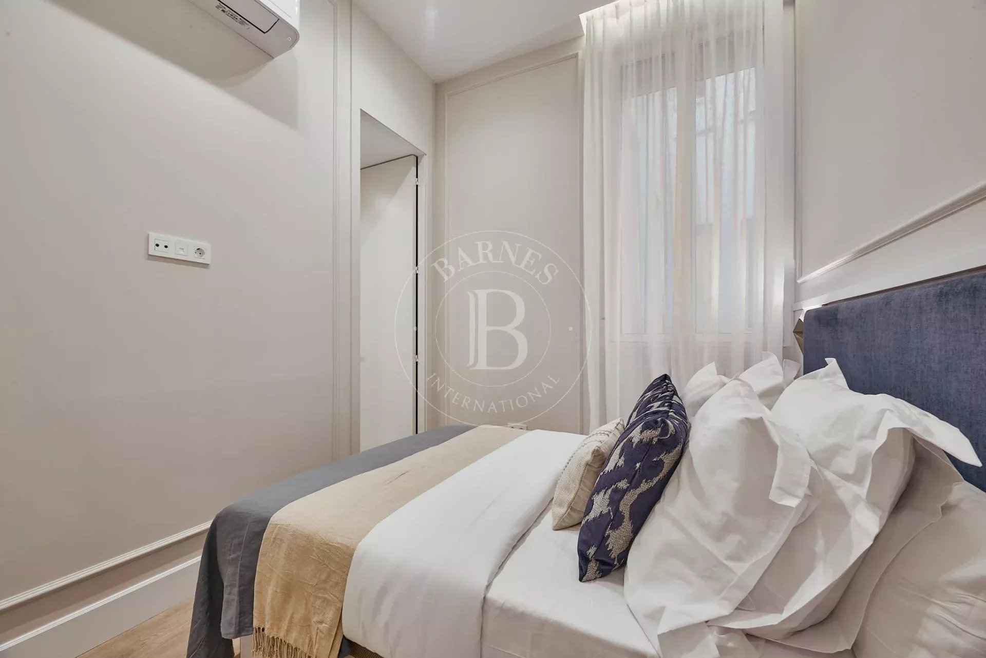 4362e952914553adbec1c26c2b08f029 aecb6c3211 1920 original - Attribut alt par défaut.